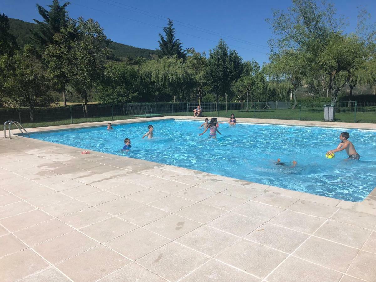Zorraquín Apartamento Ezcaray Con Piscina מראה חיצוני תמונה
