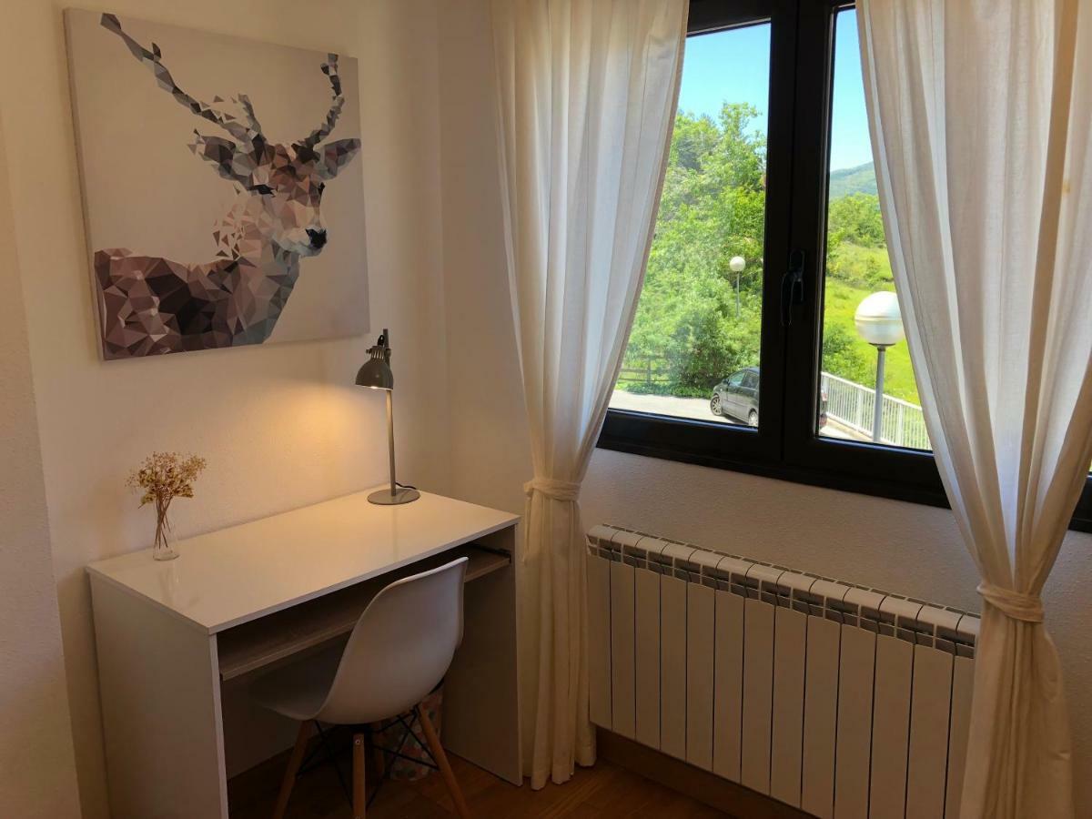 Zorraquín Apartamento Ezcaray Con Piscina מראה חיצוני תמונה