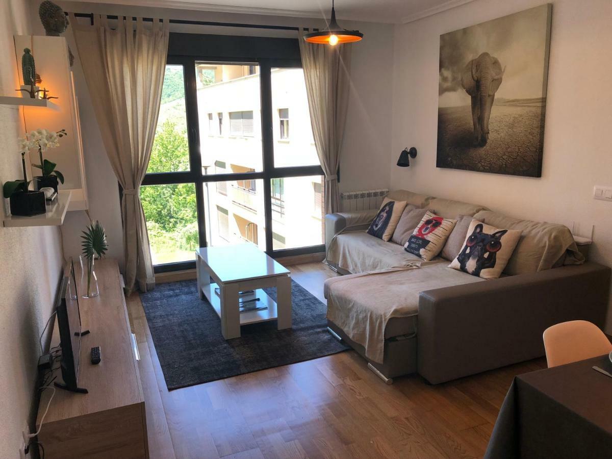 Zorraquín Apartamento Ezcaray Con Piscina מראה חיצוני תמונה